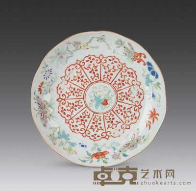 清嘉庆 粉彩花蝶花口盘 直径15.5cm